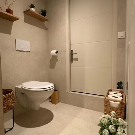 Superbe 2p Terrasse Proche à 2 Min Appartement Saint-Raphaël