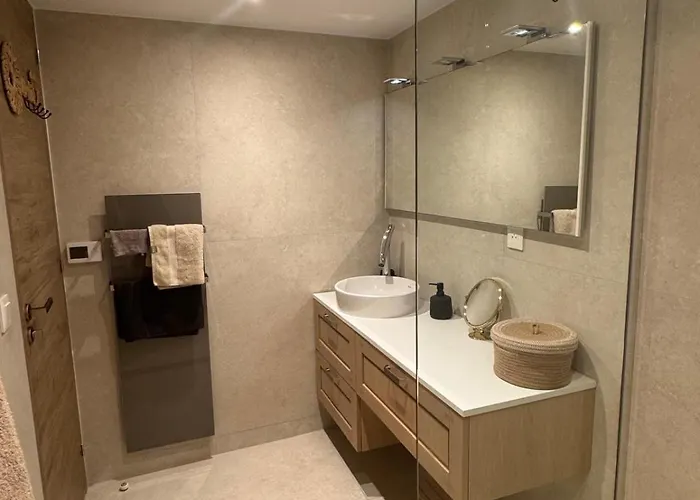 アパート Superbe 2p Terrasse Proche A 2 Min Saint-Raphaël